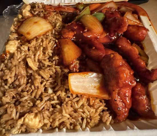C16. General Tao's Chicken 左公雞套餐